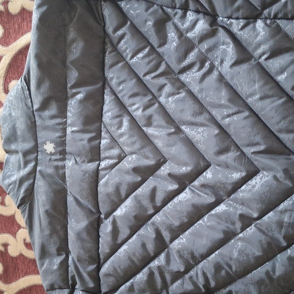 Jacket - Picture 7 of 8